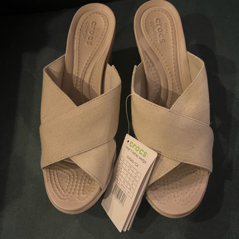 CROCS Women's Beige Mules